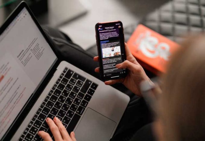 monitorear teletrabajo de empleados remotos con una herramienta de control de horas trabajadas